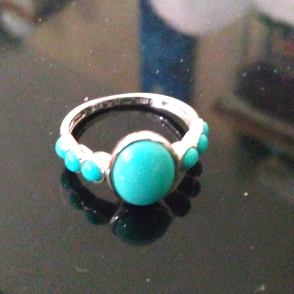 Jewelry - Sterling Silver .925 EA Affinity Ring size 6.75 with turquoise stones